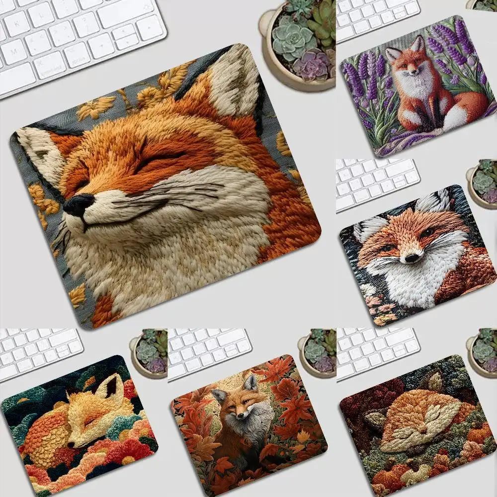 

Anime Fox printed Multiple Sizes Square Computer Office Game Table Mats Rubber Anti-slip Mousepads Small Desk Pads