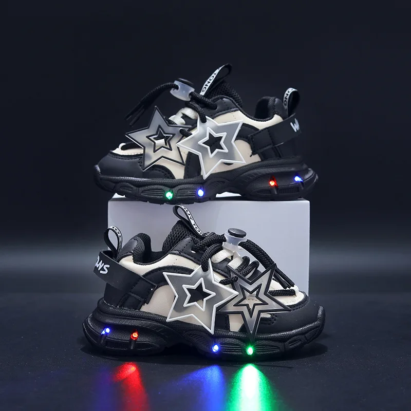 Scarpe sportive a rete a LED per bambini scarpe da papà luminose per bambini scarpe da ginnastica traspiranti leggere e brillanti per ragazze scarpe