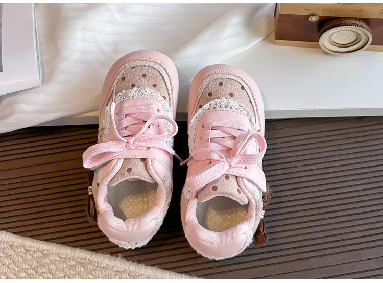 Mädchen Freizeitsneaker Süße Spitze Kinder Mode-Sneaker Klettverschluss Weiche Sohle 2026 Brandneue Kinder-Sportschuhe Rutschfest – Detail 4