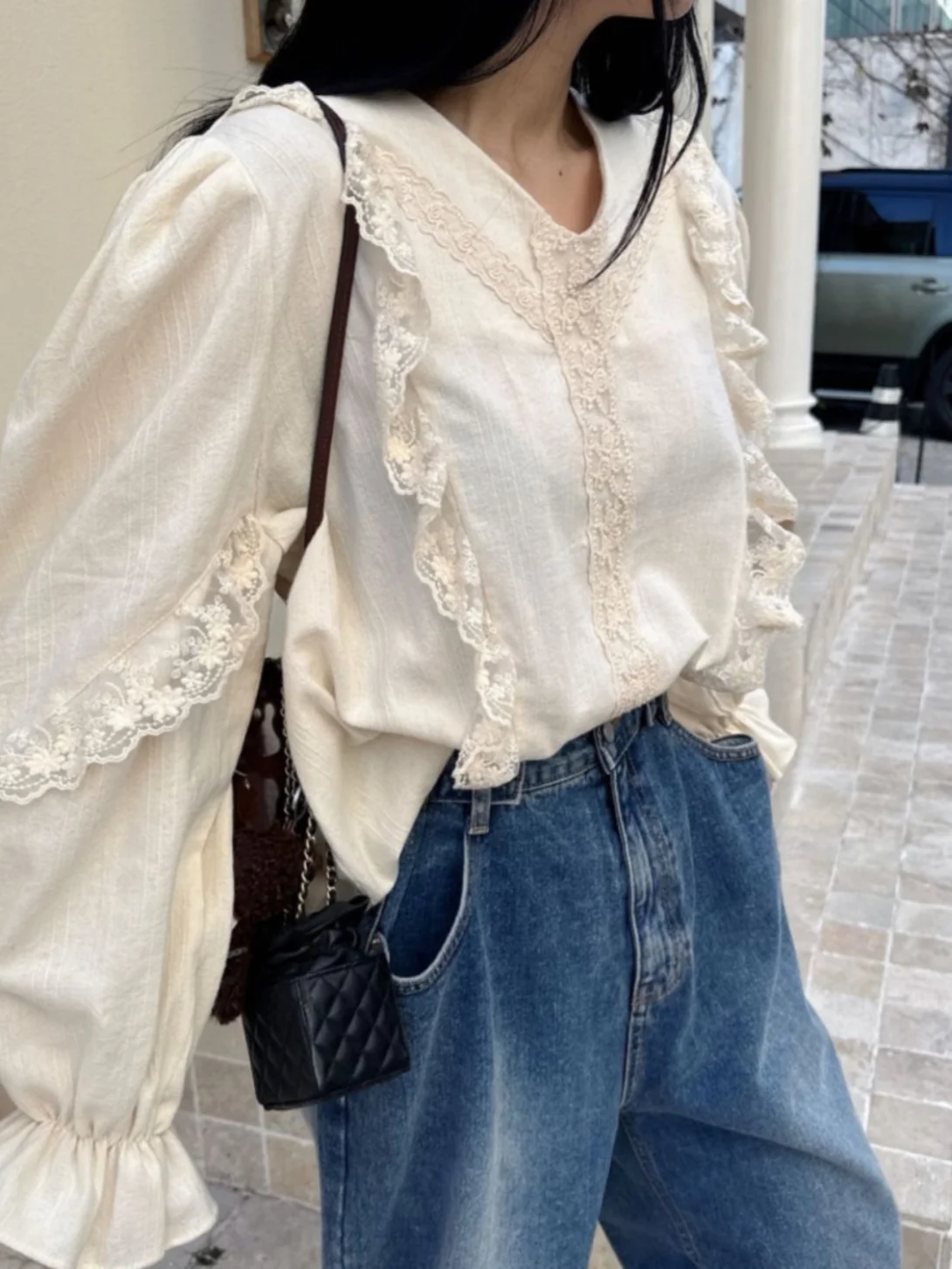 

Lace Trim Splicing Loose Lantern Sve irt Women's Faion Vintage Cotton Long Sve V-Ne Bubble Sve Top