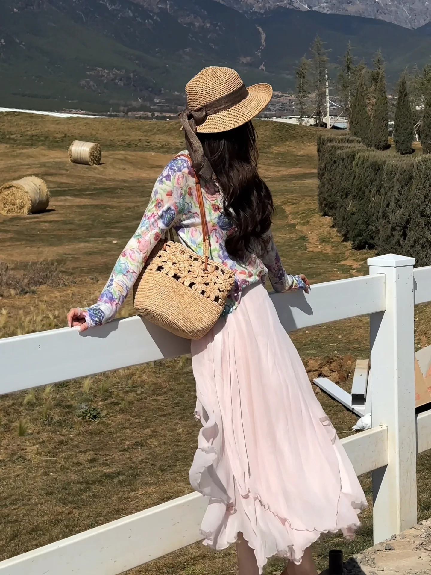 

Легкая юбка А-силуэта Iris Soft Fog Pink с эластичным поясом, эффектом шелка, для повседневной носки и прогулок