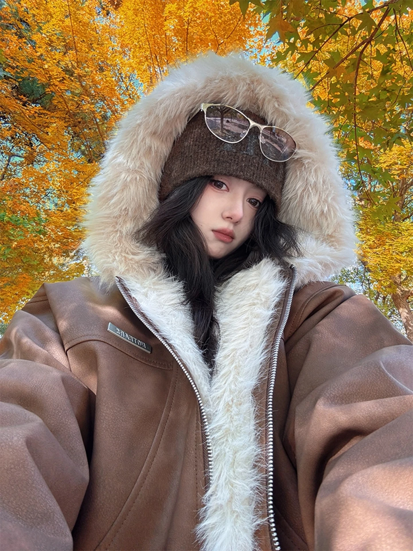 

Thiened ort Cotton Jaet with Large Fur Collar for Men Winter Warm Casual Sle Zipper Closure Hooded Color Leather