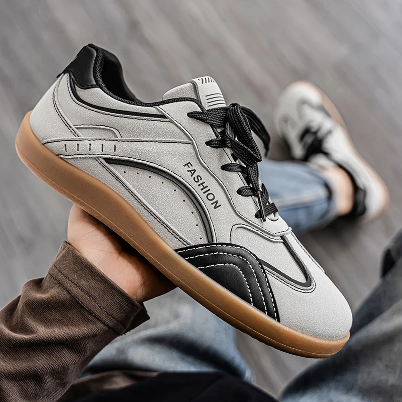 

Board Shoes Men 2025 New Style Versatile Lightweight Men Sports Shoes Outdoor Anti-slip Leisure Fashion Lightweight Casual Shoes