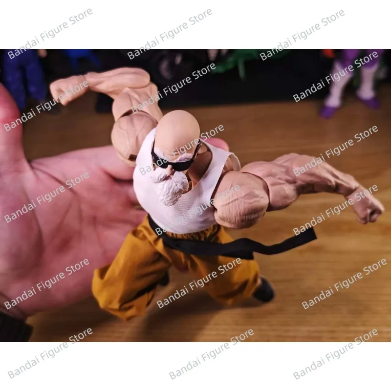En Stock SHF Dragon Ball RTournament of Powe Kame Sennin Master Roshi ropa Romankey Doll Anime colección de figuras de acción juguete