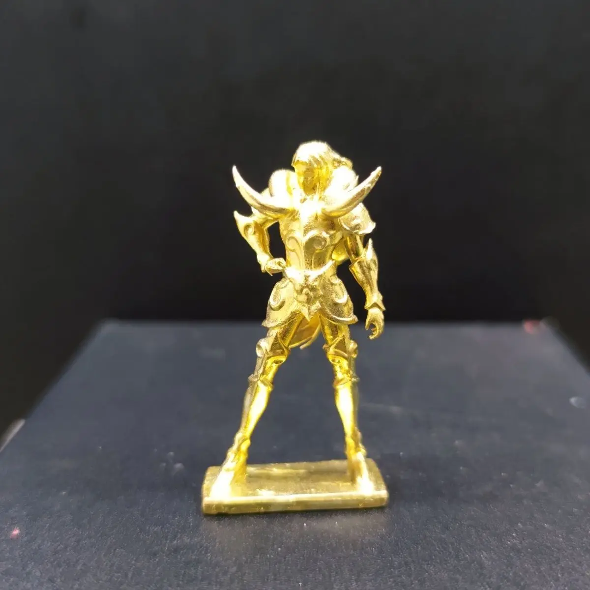 الصلبة النحاس النقي مصغرة الذهبي فارس درع تمثال - رائعة زودياك الحمل تحصيل تمثال مكتب ديكور عرض قطعة