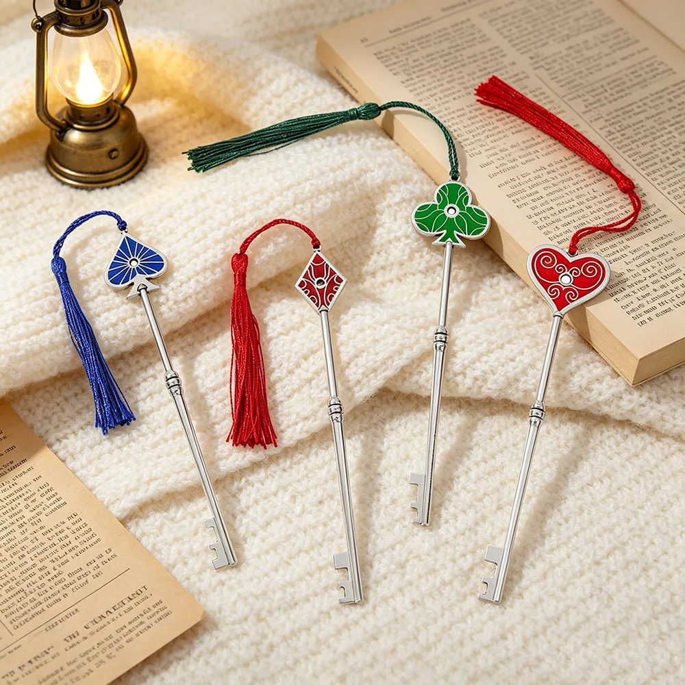 Marcador de Libros Creativo de Metal con Diseño de Llave de Esqueleto, Borla Colgante y Colgante de As de Picas, Elegante Marcador para Lectura, Regalo