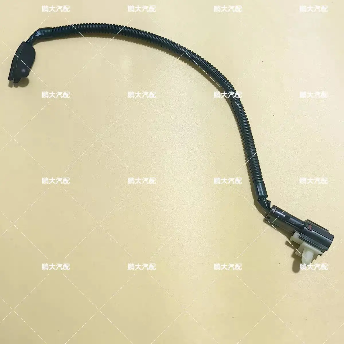 

Автозапчасти, подходящие для SAIC Maxus D90, передний бампер, внутренняя решетка датчика температуры окружающей среды