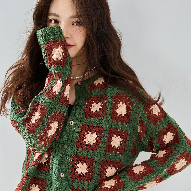 Women Knitted Sweater 95% Cotton 5% Polyester O Neck Single Exquisite Patchwork Breasted Long Sleeves New Fashion