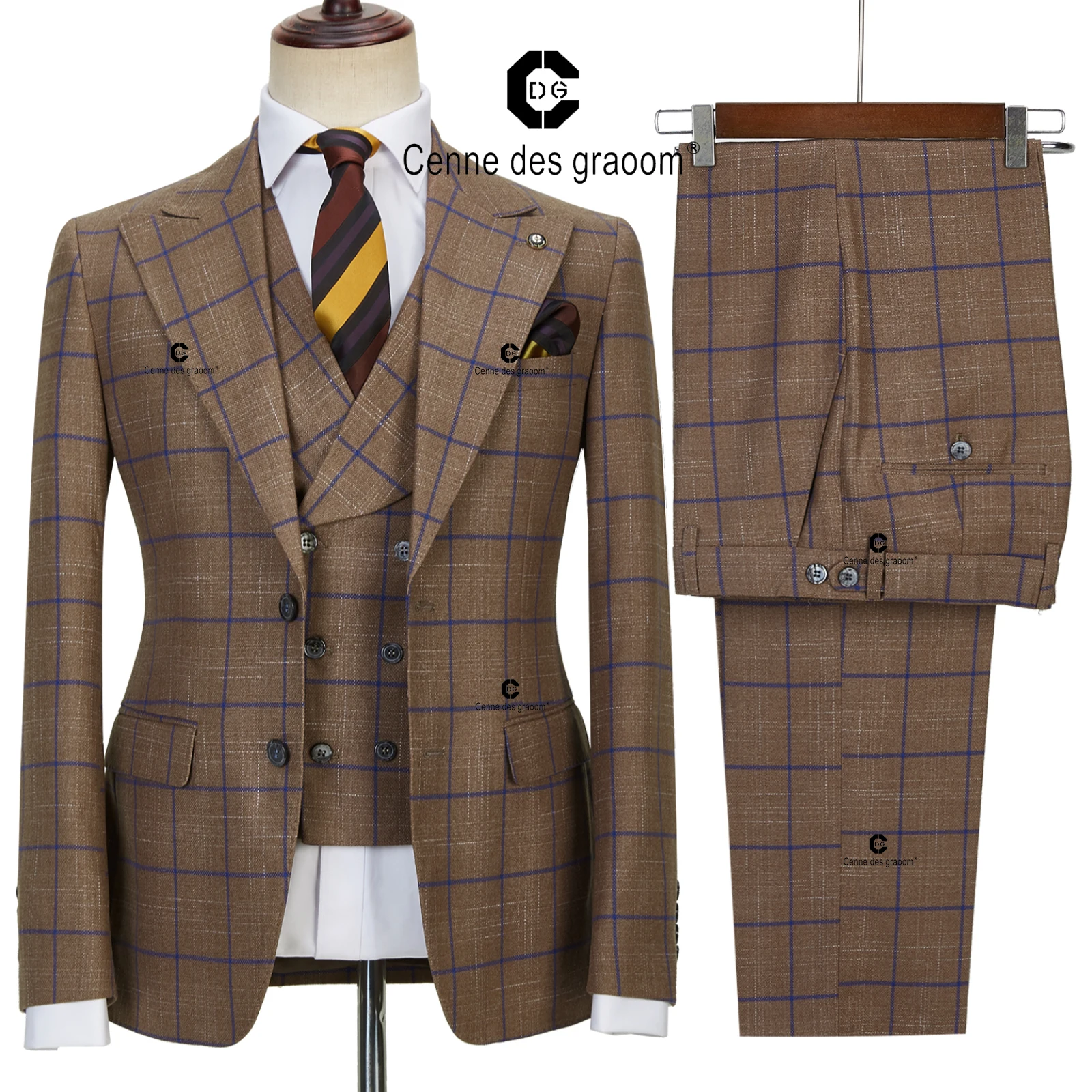 Cenne Des Graoom 2022 New Male Suit Tailor-Made 3 Pieces Set Fashion Plaid Peak Lapel For Business Wedding Party Singer Groom