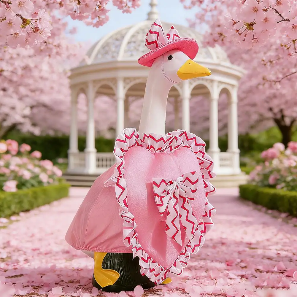 Valentine's Day Yard Decoration Valentine's Day Goose Costume Set 23 Inch Heart-themed Porch Decoration Red Heart for Yard