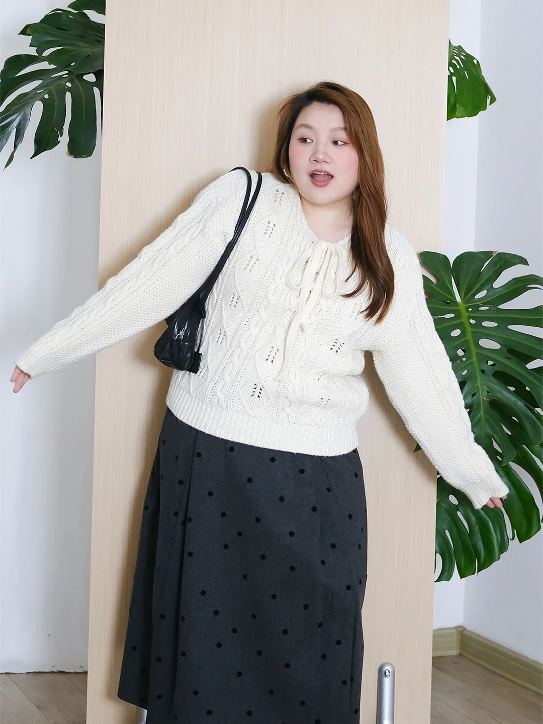 

Zooobaby020 Корейский простой однотонный вязаный свитер с поясом и эффектом скручивания, с длинными рукавами, с завышенной талией, А-силуэт, миди, повседневный топ