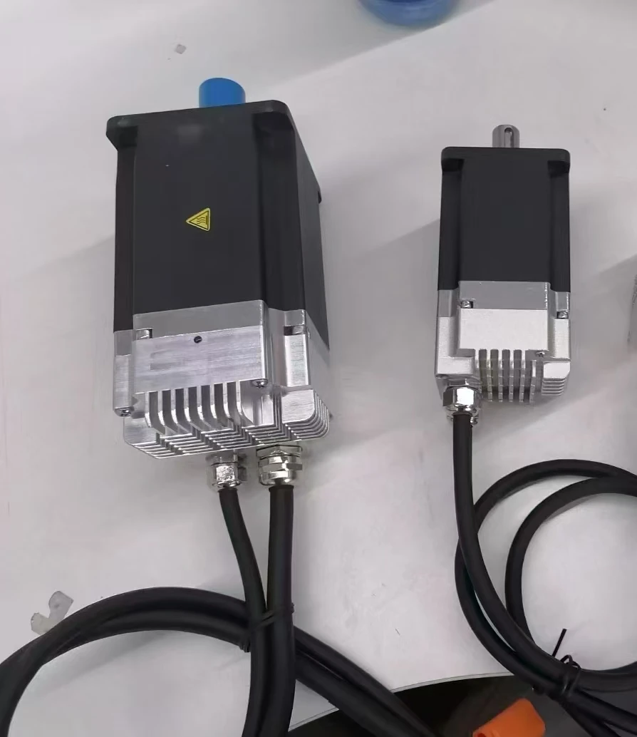 Siheng Motor Factory 80mm 2.39nm 750W 48VDC Canopen Servomotor Driver Codificador absoluto 17bit CE Aprobado Imán permanente