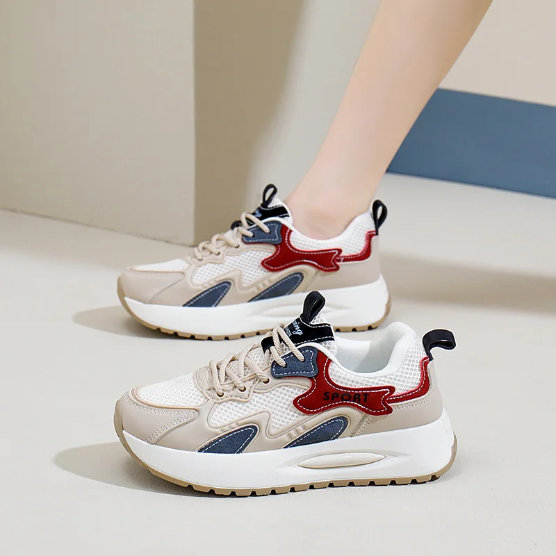 รองเท้าผ้าใบแฟชั่นผู้หญิงทรงหนาระบายอากาศได้ดีรองเท้านักกีฬาสำหรับวิ่งเดินเดินรองเท้าตาข่ายรองเท้ากีฬาลำลอง