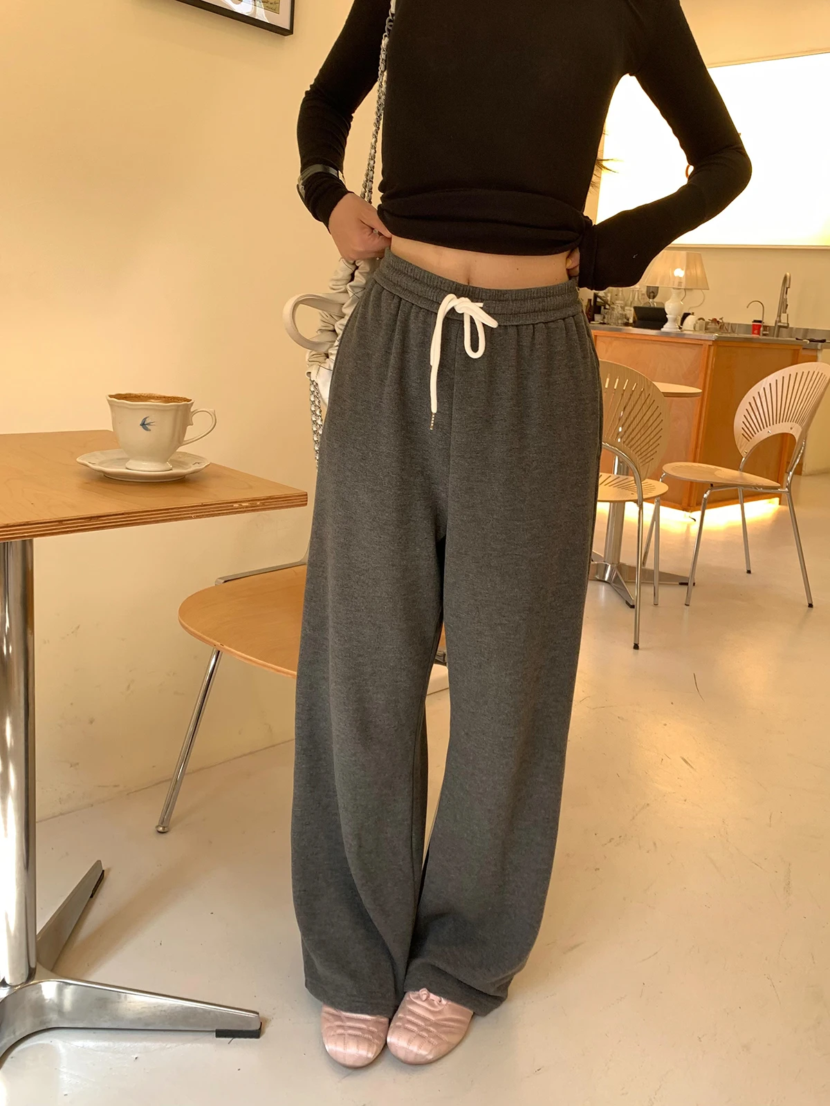 

Silky Smooth American Sle Sport Pants Double Color Ice Wool Silk Silk Casual Pants for Women Spring New Arrival