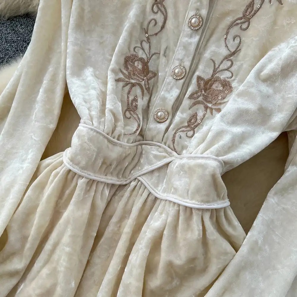 فستان مطرز قطيفة مثير بأكمام طويلة عتيق أنيق للحفلات للنساء فساتين كورية عصرية