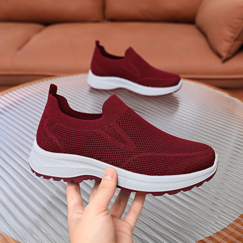 Outdoor Mesh Soft Bottom Sport ShoesFashion Women Leisure Sneakers Solid Slip on Breathable Shoes Sneakers Women Zapatos Mujer