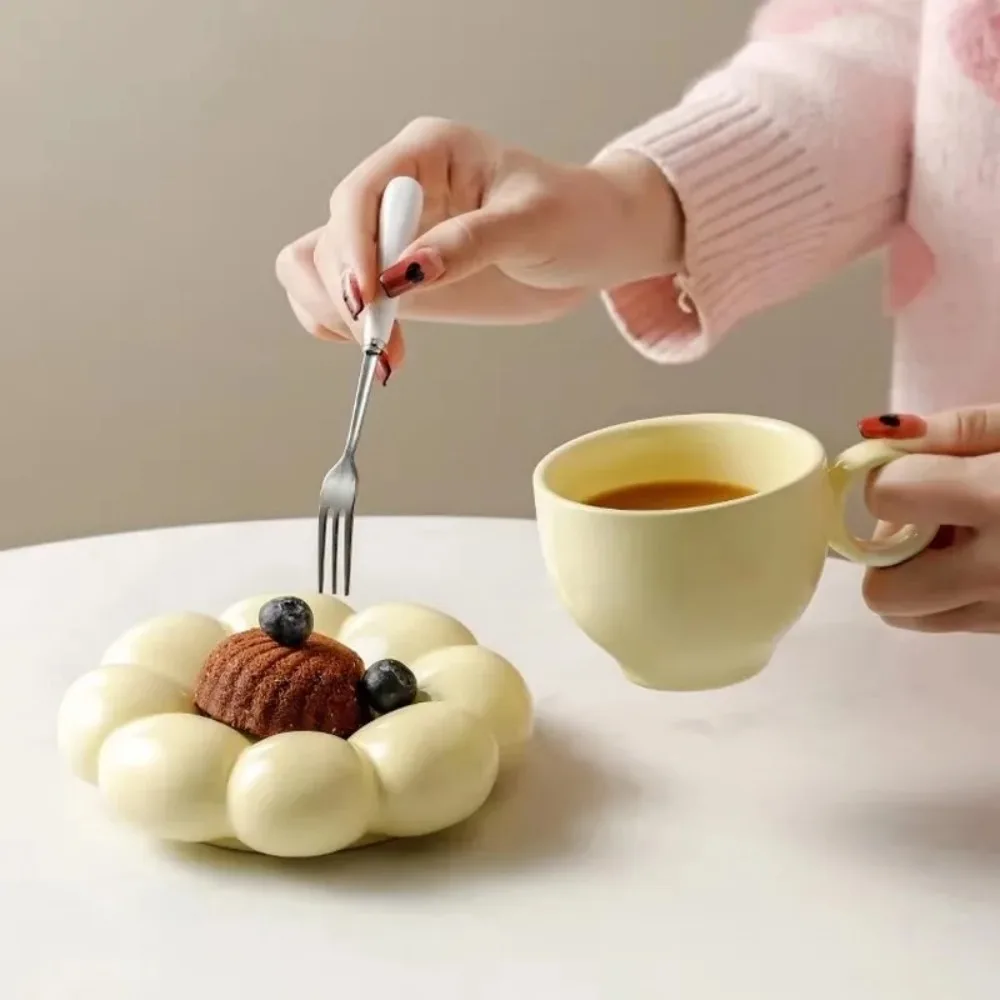 Modische Kaffeetassen, Teller, niedliche nordische Macarons, exquisite und kreative Farben, Sonnenblumen-Keramikbecher, Milchbecher, Frühstückstasse