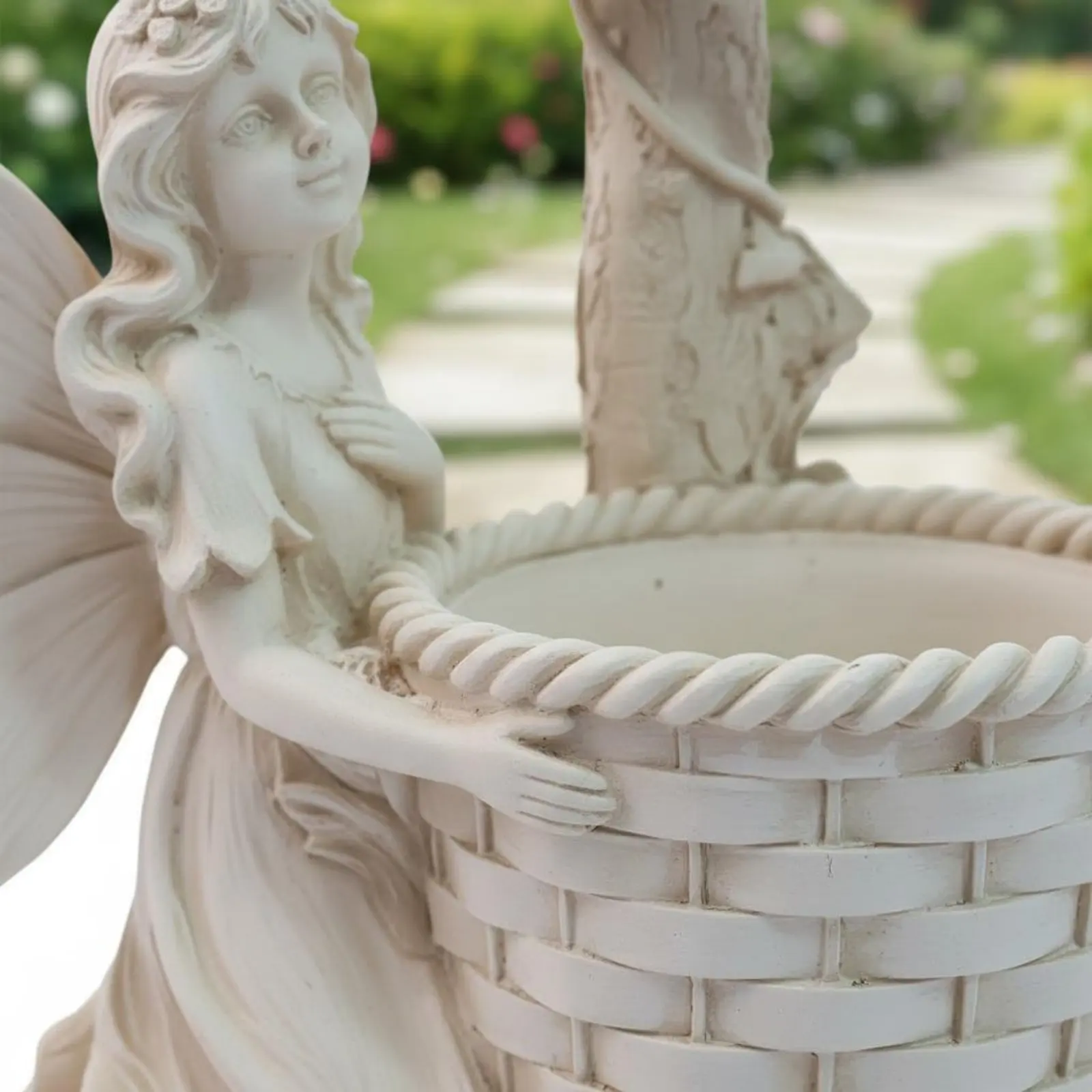 Solar Angel Statue Waterproof Solar Angel Lantern Resin Garden Figurine Resistant Outdoor Decor Welcome Sign for Patio