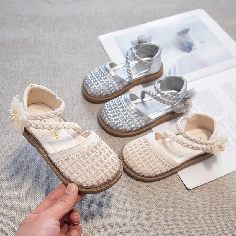 

Girls Half Sandals with Polka Dot Decor Soft Sole Kids Summer Beach Shoes Children Flats Weave Sandals Breathable Size 25-36