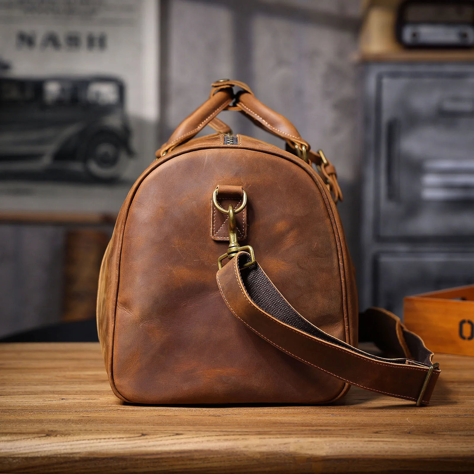 S.WORKER Vintage Vollnarbenleder Herren-Reisetasche Handgefertigte Weekender-Reisetasche – Detail 10
