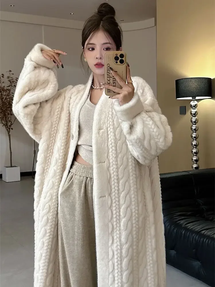 Long Imitation Mink Plush Fried Dough Twists Cardigan Fur Fur Integrated Fur Coat Fur Thickened Women\'s Coat