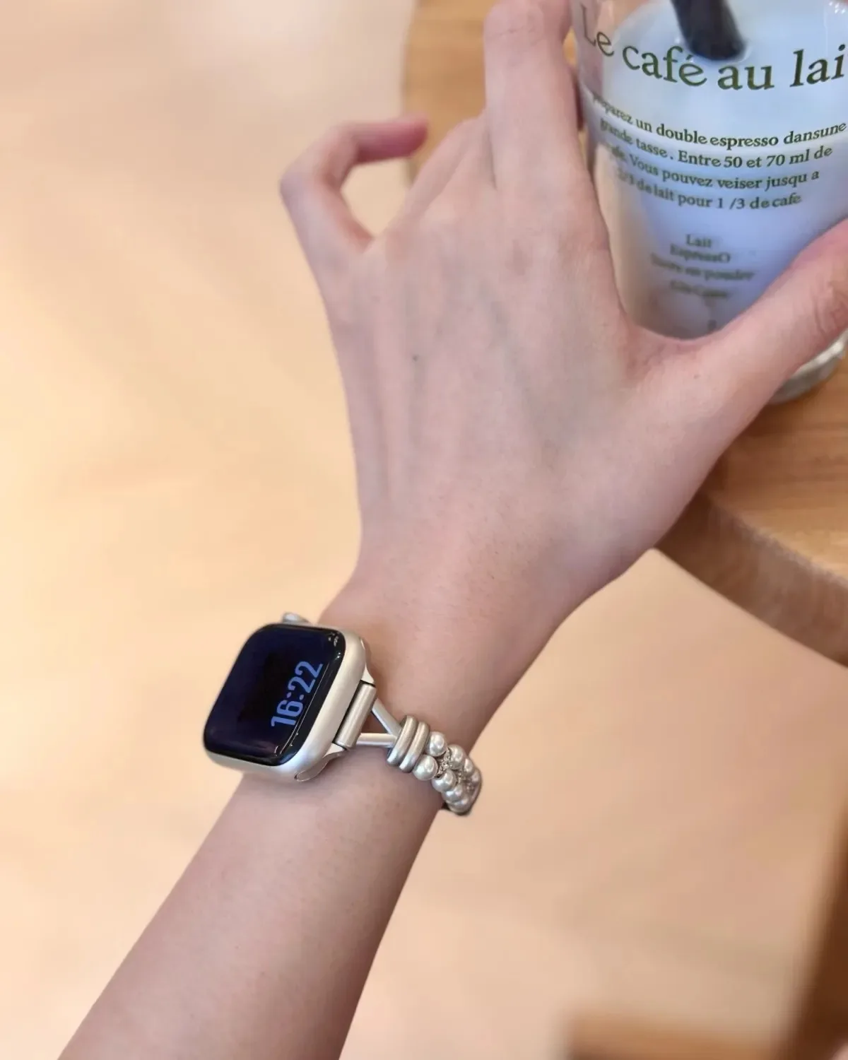 

Двухрядный ремешок для iWatch с бриллиантовой инкрустацией и жемчугом, совместимый с моделями 38 мм, 40 мм, 41 мм, 42 мм, 44 мм, 45 мм, 49 мм, модный ремешок.