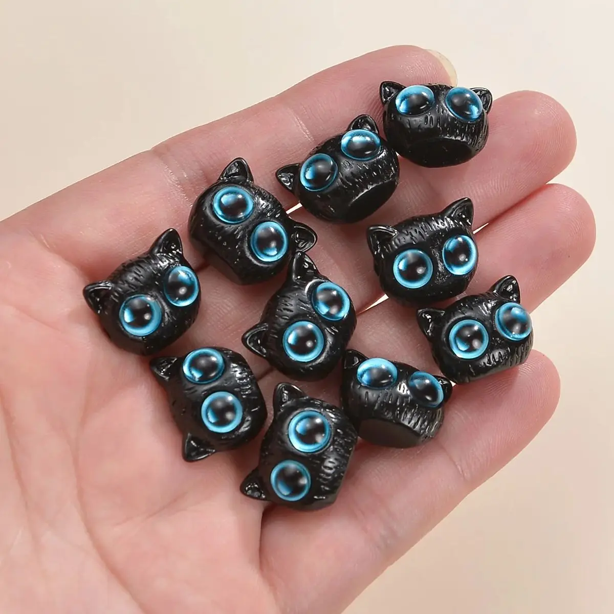 DIY Cute Black Cat Loose Beads 3D Yellow Eyes Resin Kitten Charm Bracelet Making Bracelet Sew Craft Jewelry Making Accessories