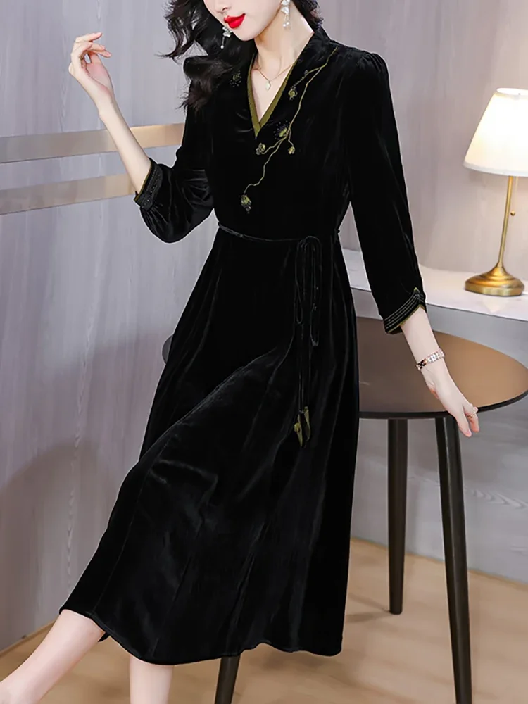 Autumn Winter Black Velvet Embroidery Prom Female Korean Vintage Hepburn Luxury Long Dress Elegant Bodycon Evening XQ330