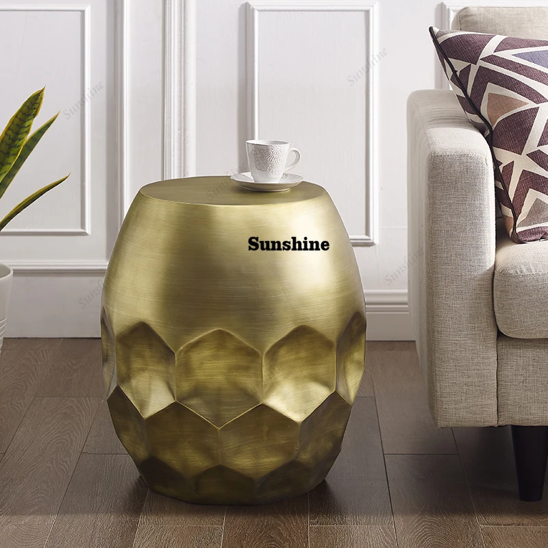 

Бронзовый металлический круглый приставной столик в скандинавском стиле, современный, для гостиной, домашняя мебель