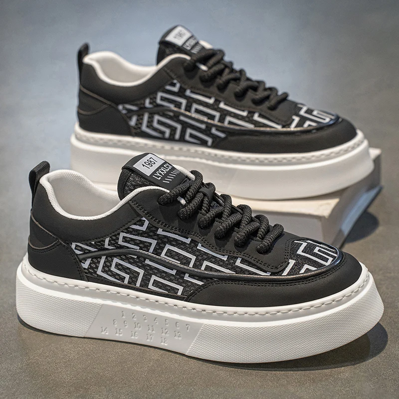 

2025 Mens Casual Sneakers New Fashion Lace-up White Shoes Student Comfort Sports Plus Size Vulcanized Shoes Zapatillas De Hombre