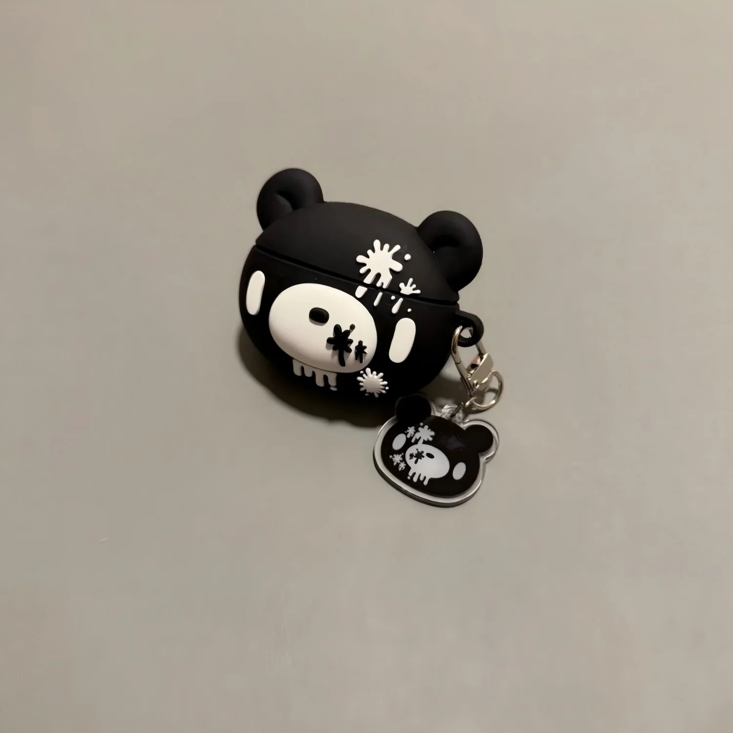 Cute Bear Earphone Protective Cover with Pendant & Lanyard, Shockproof Shell, Suitable for Model 3 / Pro 3 image 4