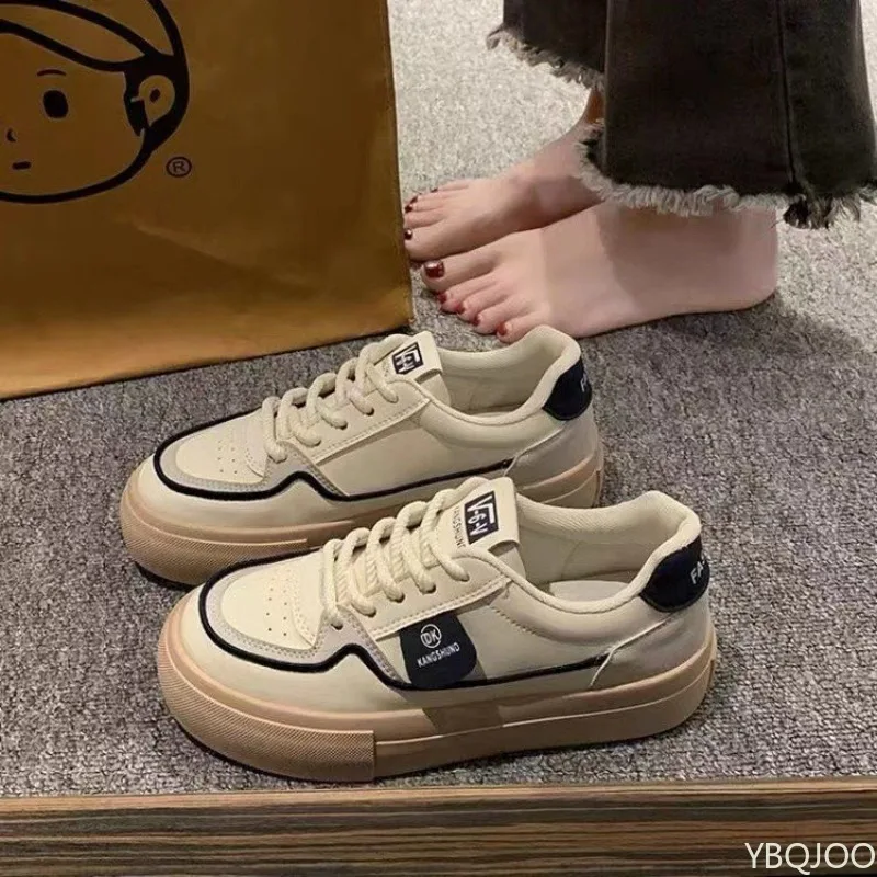 

Новые весенне-летние женские дышащие модные кроссовки на толстой подошве с круглым носком, простая удобная универсальная спортивная обувь