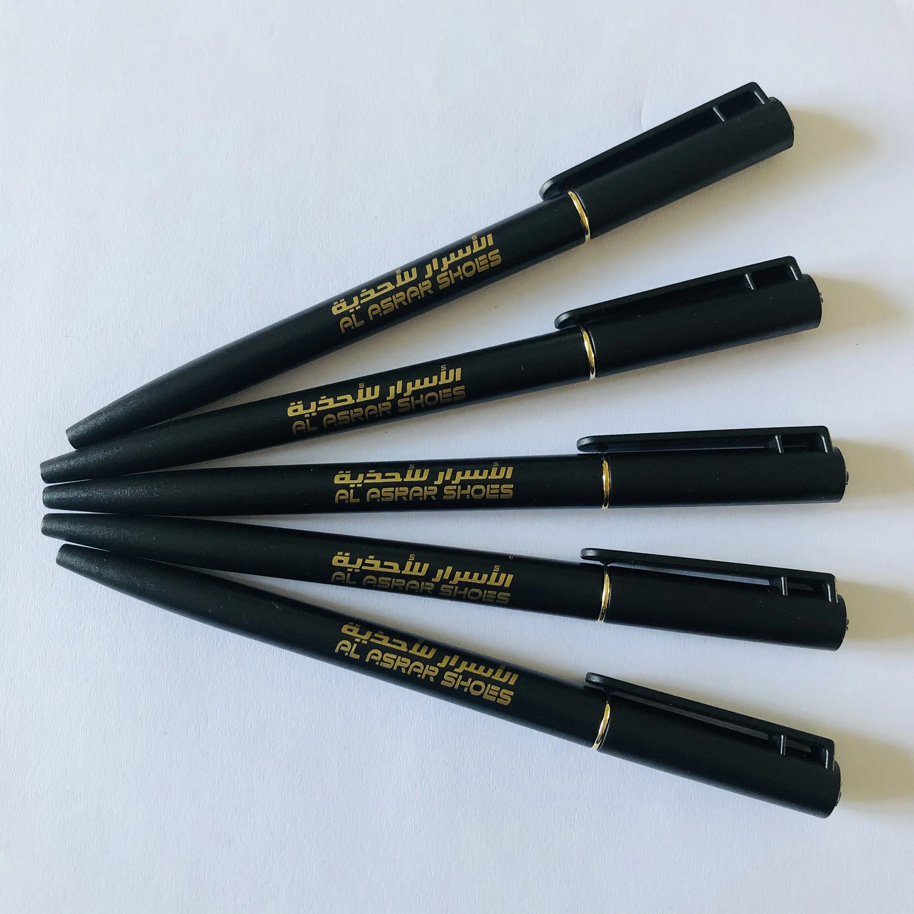 Wholesale low price black solid ballpoint logo pen hotel writing pen brand customize design