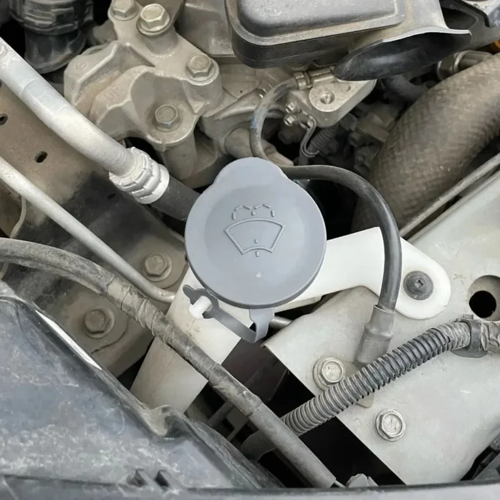 1 قطعة ممسحة زجاج السيارة الأمامي غسالة خزان السوائل غطاء السيارات خزان المياه غطاء الزجاجة غطاء 28913-1HA3A لنيسان ميكرا K13 2011-2016