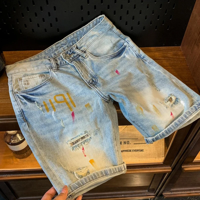 

Thin Embroidered Ripped Denim Pants for Men, Casual Daily Knee-Length Trousers for Summer
