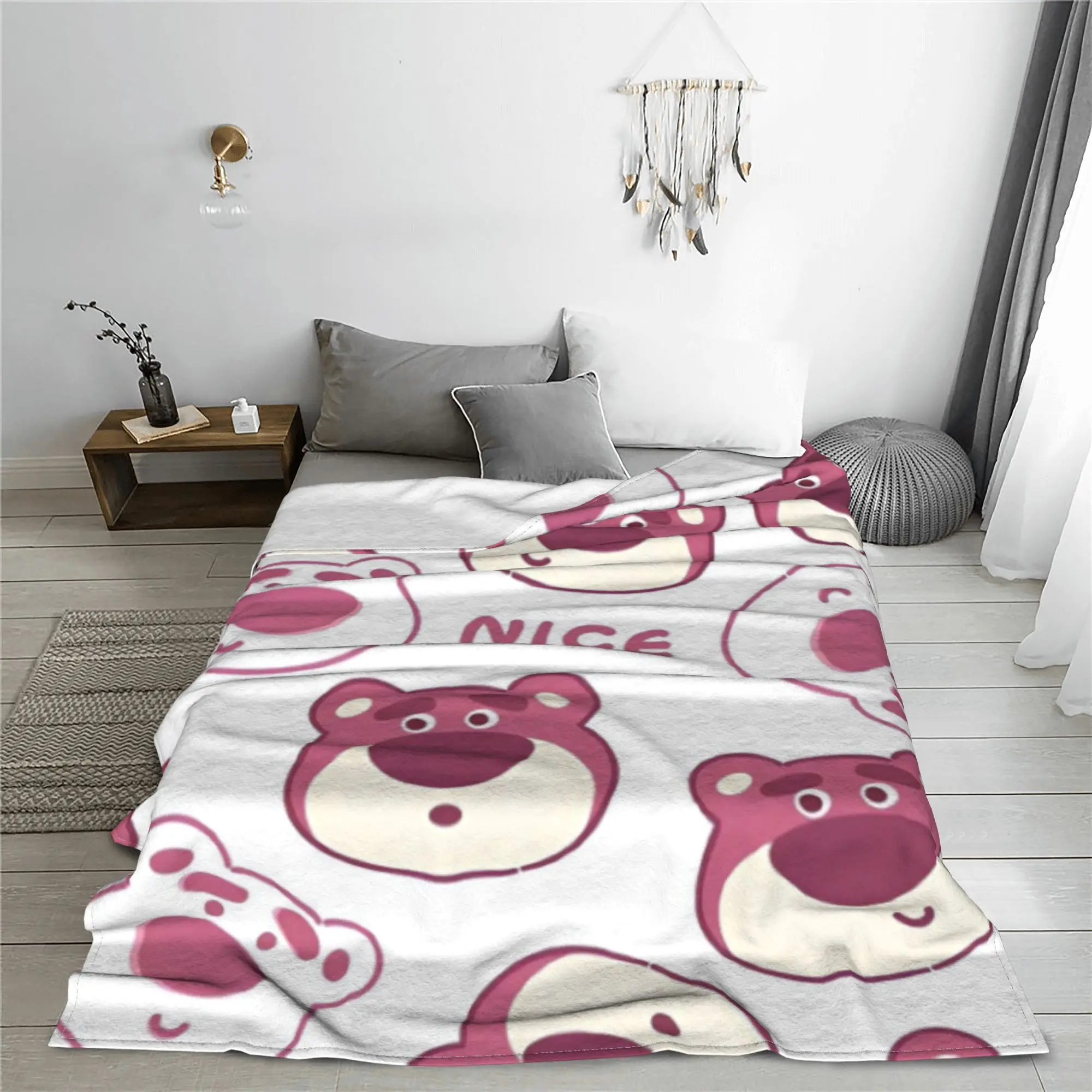 Toy Story Lotso Huggin Bear Knitted Blanket Cute Strawberry Fleece Throw Blanket Bedding Couch Printed Soft Warm Portable Quilt