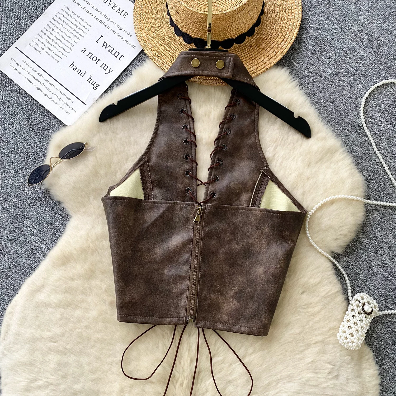 Women Chic vintage hollow out halter Camis Slim  Sexy Fashion Summer Tops Women Beach Crop Top