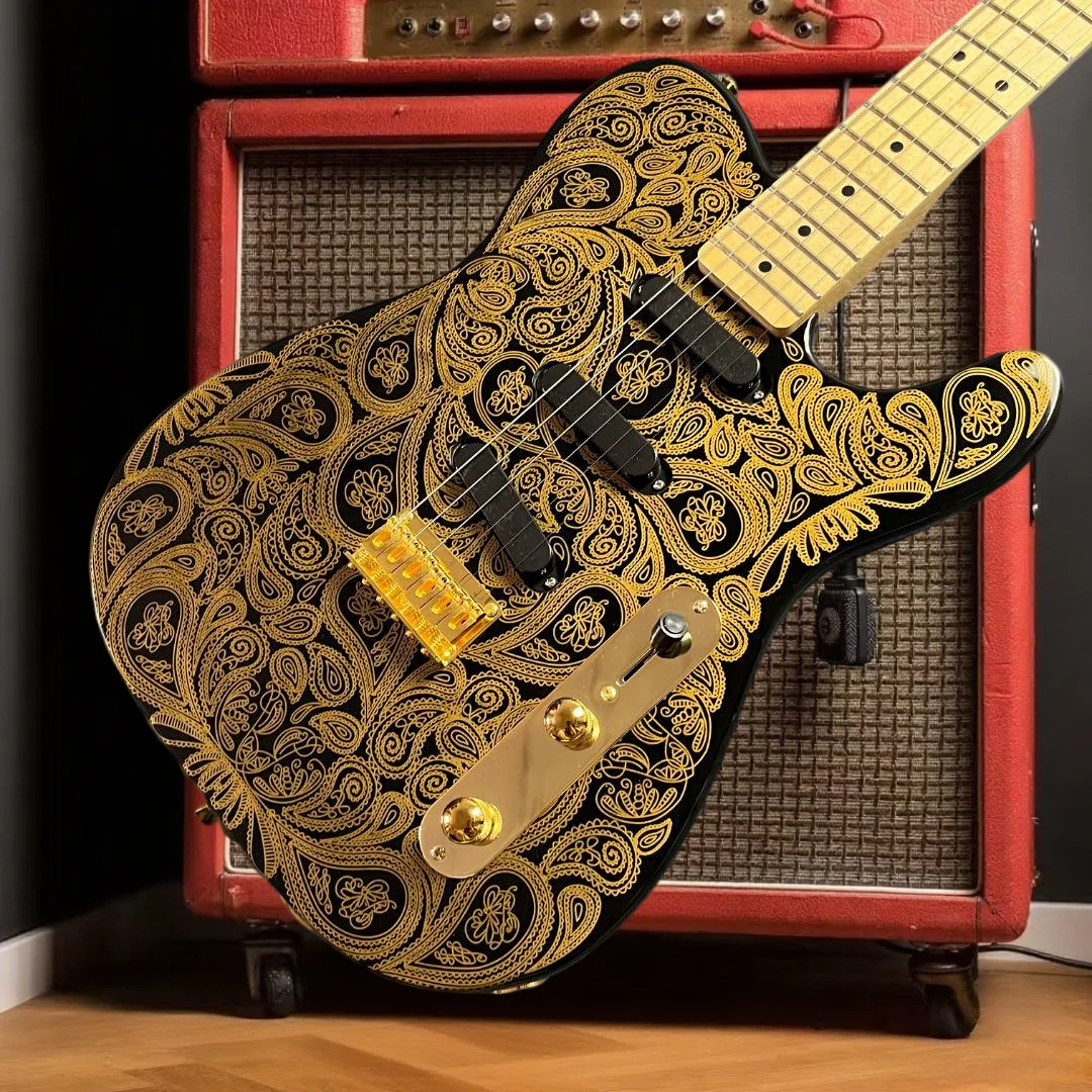 

Brown TLE Alder Wood Body Maple Fingerboard New Year Gift Fixed Bridge Electric Guitar Free Delivery