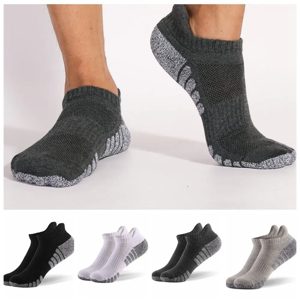 Cotton Anti-slip Football Socks Short Low Cut Breathable Cotton Sports Socks Breathable Soft Low Cut Men Ankle Socks Racing