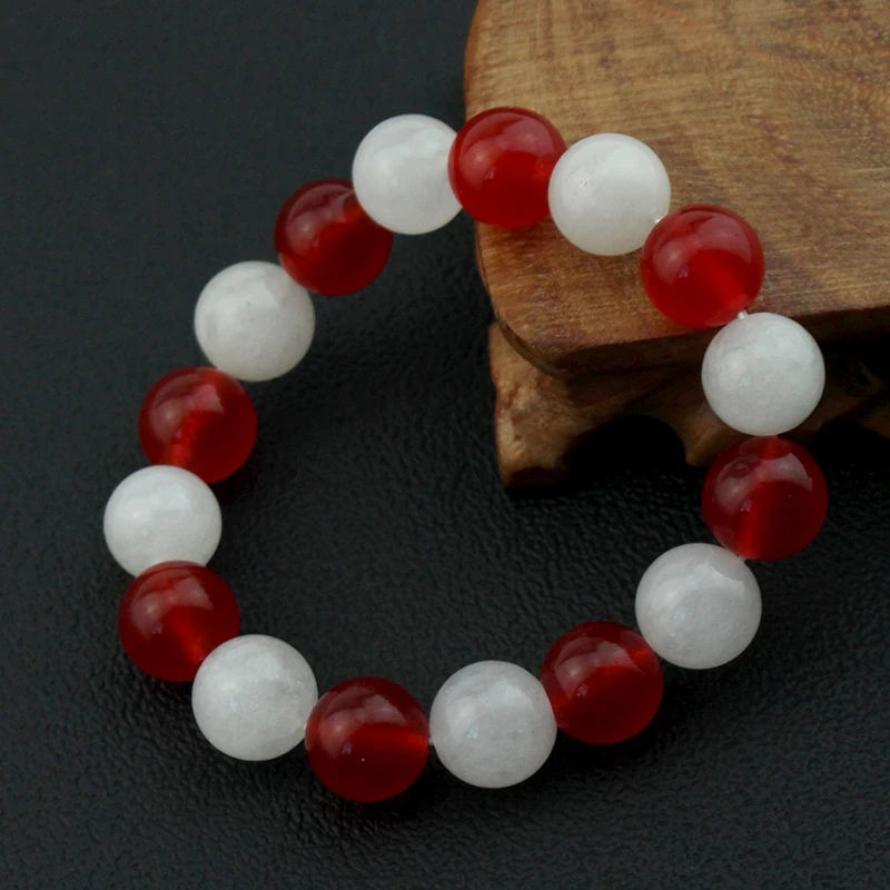 Anime Fruits Basket Kyo Sohma Bracelet White Red Crystal Beads Bangle Bracelets for Women Men Cosplay Props Jewelry