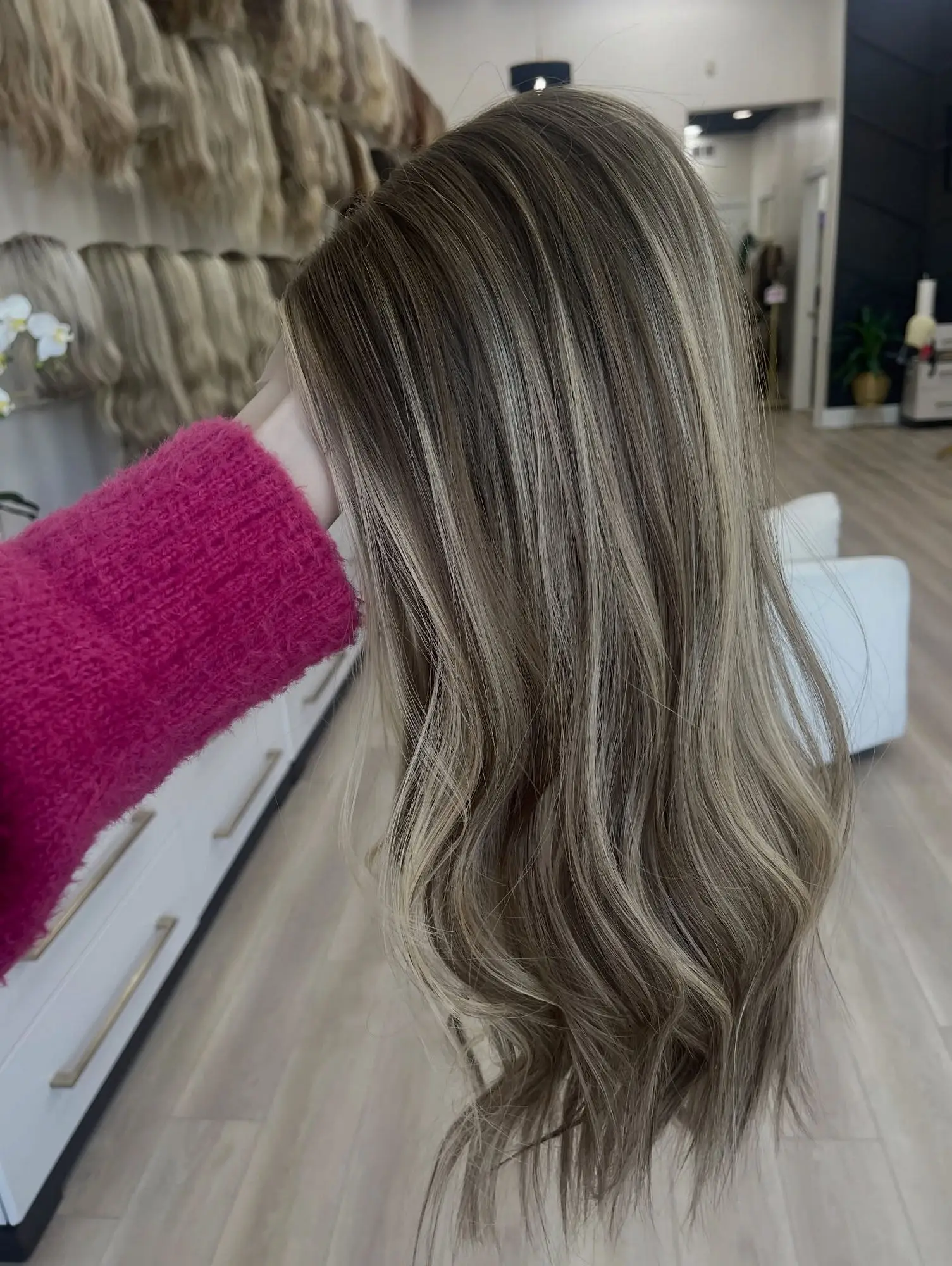 High Density Synthetic Lace Front Wigs Brunette Highlight Chestnut Brown Wigs Long Body Wave Lace Top Wigs Cheap Wigs For Women