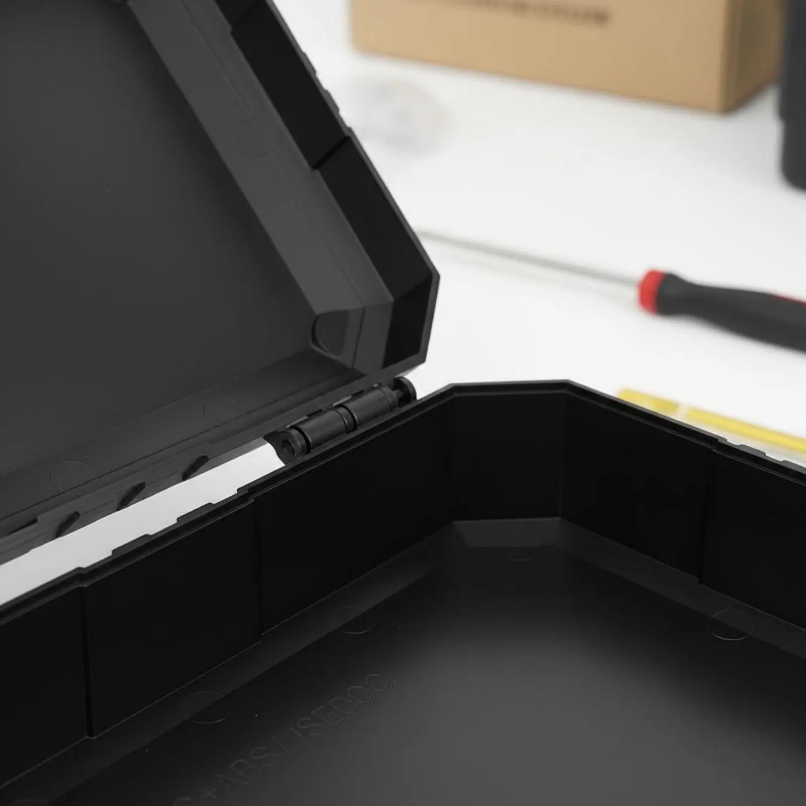 

PP Protective Box Lightweight Small Storage Case Equipment Case Portable Tool Box Shockproof for Travel