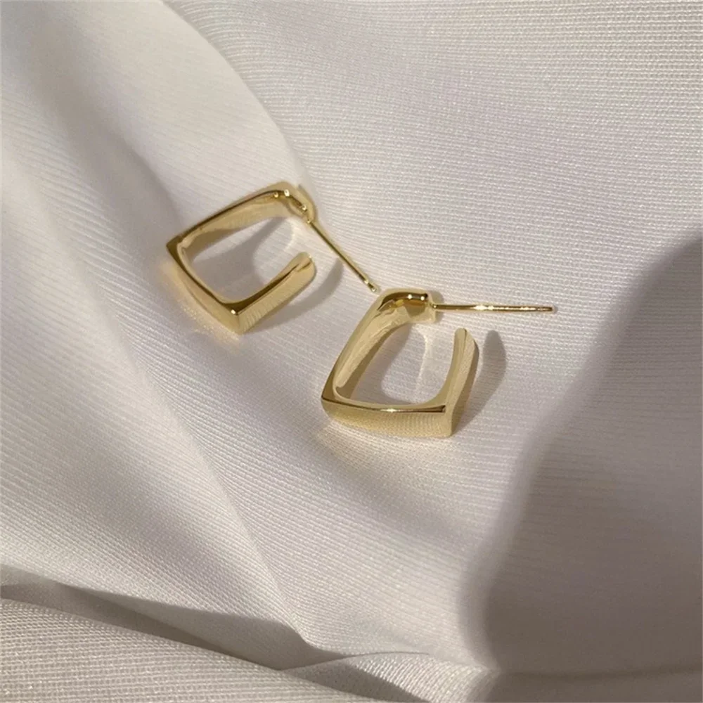 2024 New Simple Geometric U-Shaped Earrings For Women Fashionable Gold Color Irregular Earrings Trendy Jewelry Accessories image 4
