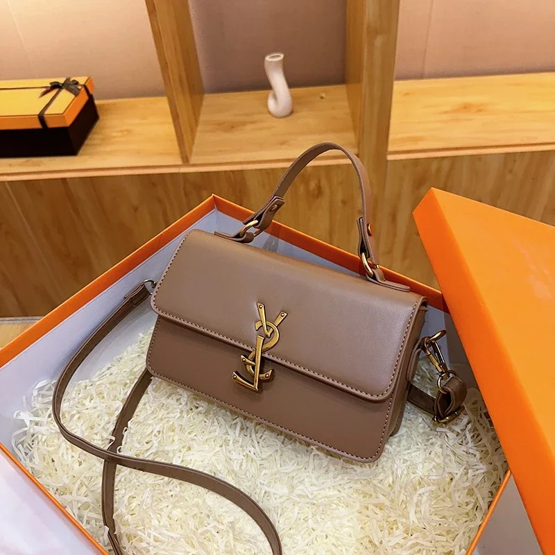 

Premium Women's Messenger Bag Designer Leather Shoulder Handbag Elegant Crossbody Purse Luxury Tote Classic Ladies