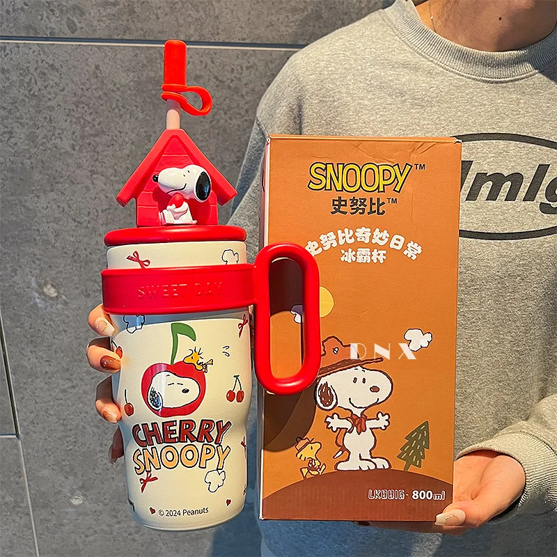 800ml Disney Snoopy Cartoon Doll Mug Creative Ice Bully Cup Large Capacity Portable Handle Outdoor Sports Cup Children'S Cups