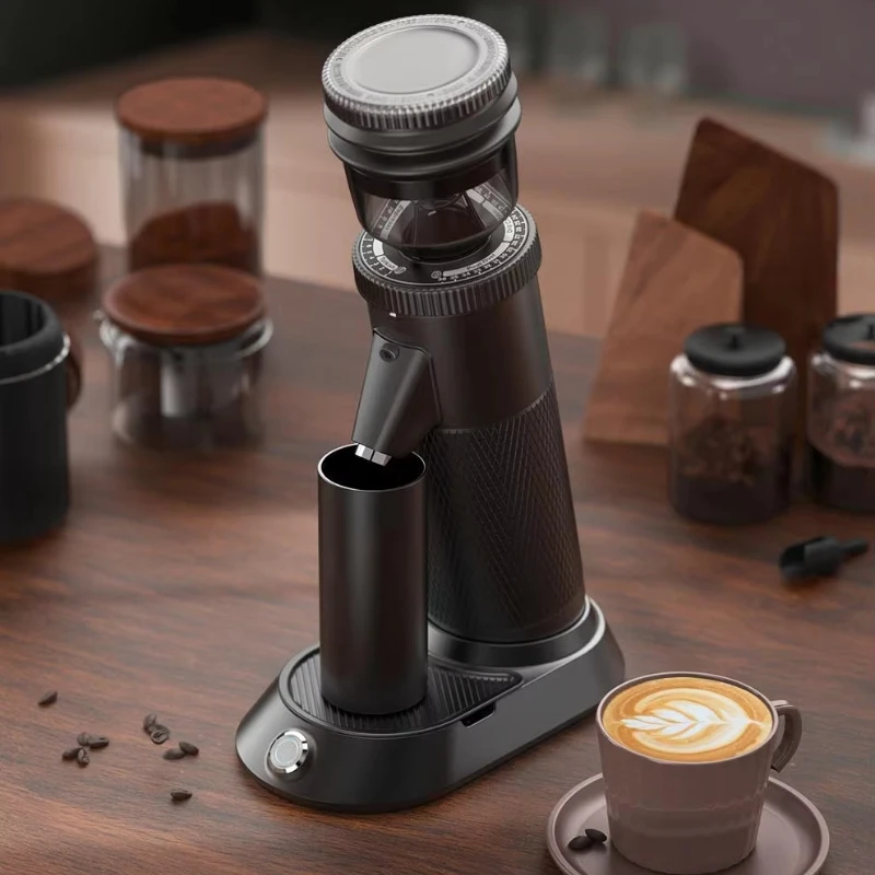 Professional electric coffee machine with commercial automatic espresso grinder for restaurant or home use