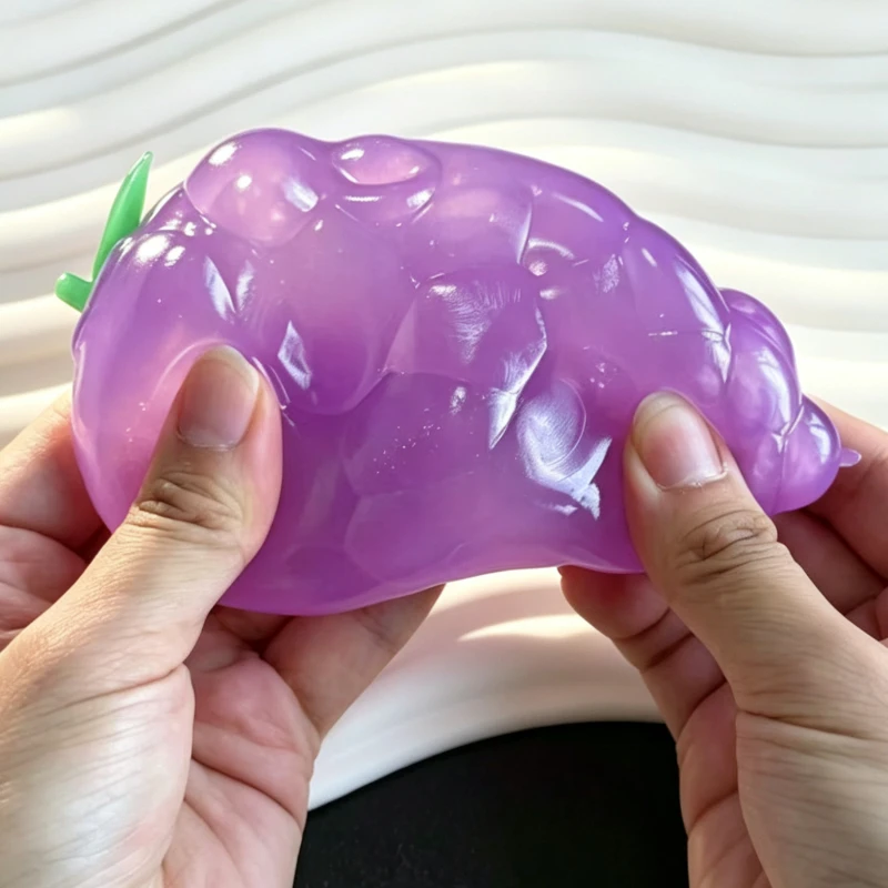 Kokosnussöl-Trauben-Quetsch-Spielzeug, weich, formbar, Frucht-Stressabbau, sensorisches Fidget-Spielzeug für die Fingerspitzen, beruhigend bei Angstzuständen, Geschenk für die Feiertage – Detail 6