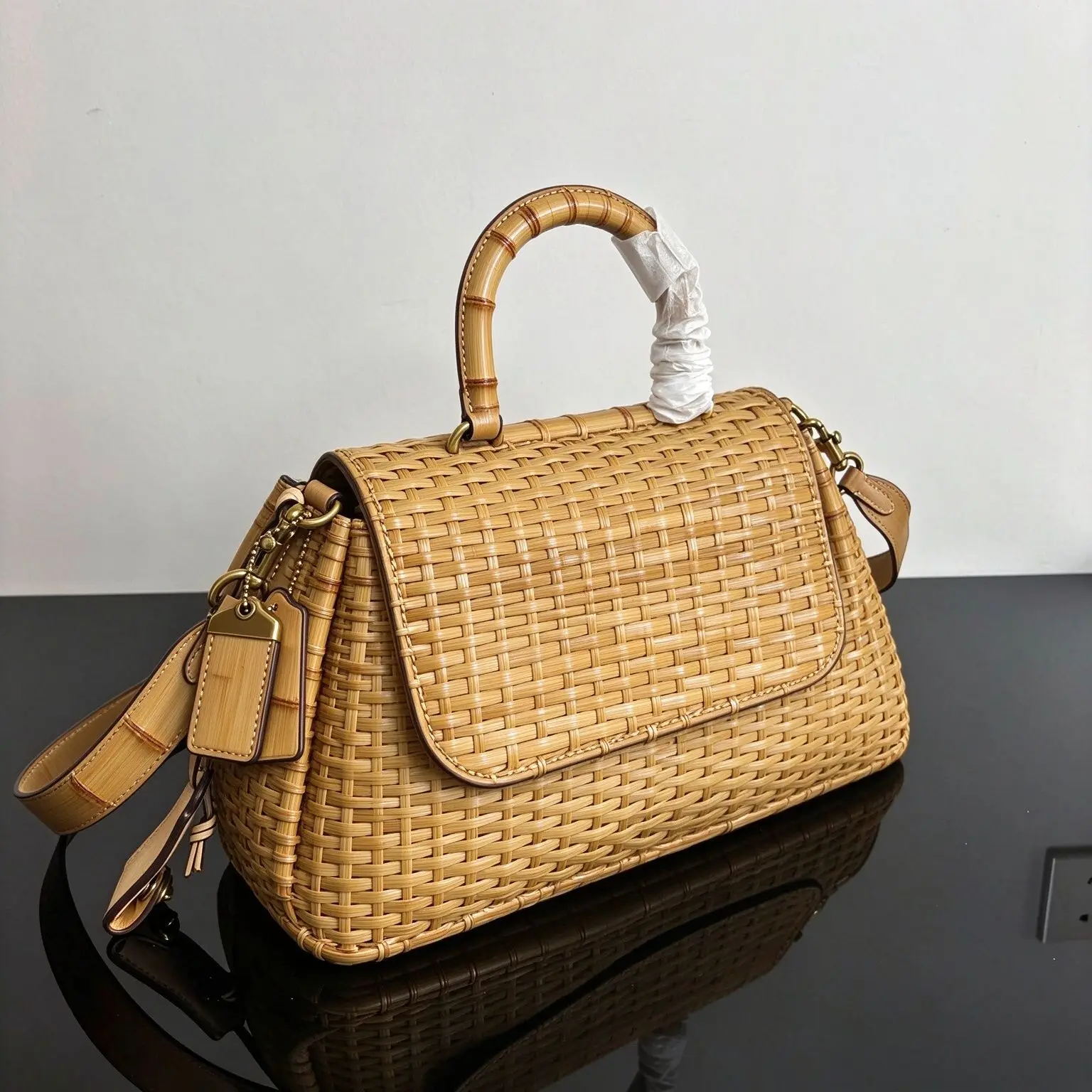 Summer Rattan Woven Flap Shoulder Bag Women Natural Wicker Basket Satchel Bag Bamboo Handle Removable Leather Strap Daily Outdoor Handbag