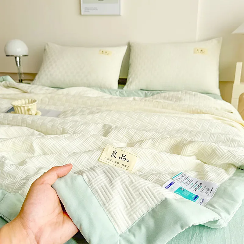 

Summer Color-blocking Air Conditioner Is Machine-washed in Dormitory By Double Person and Student