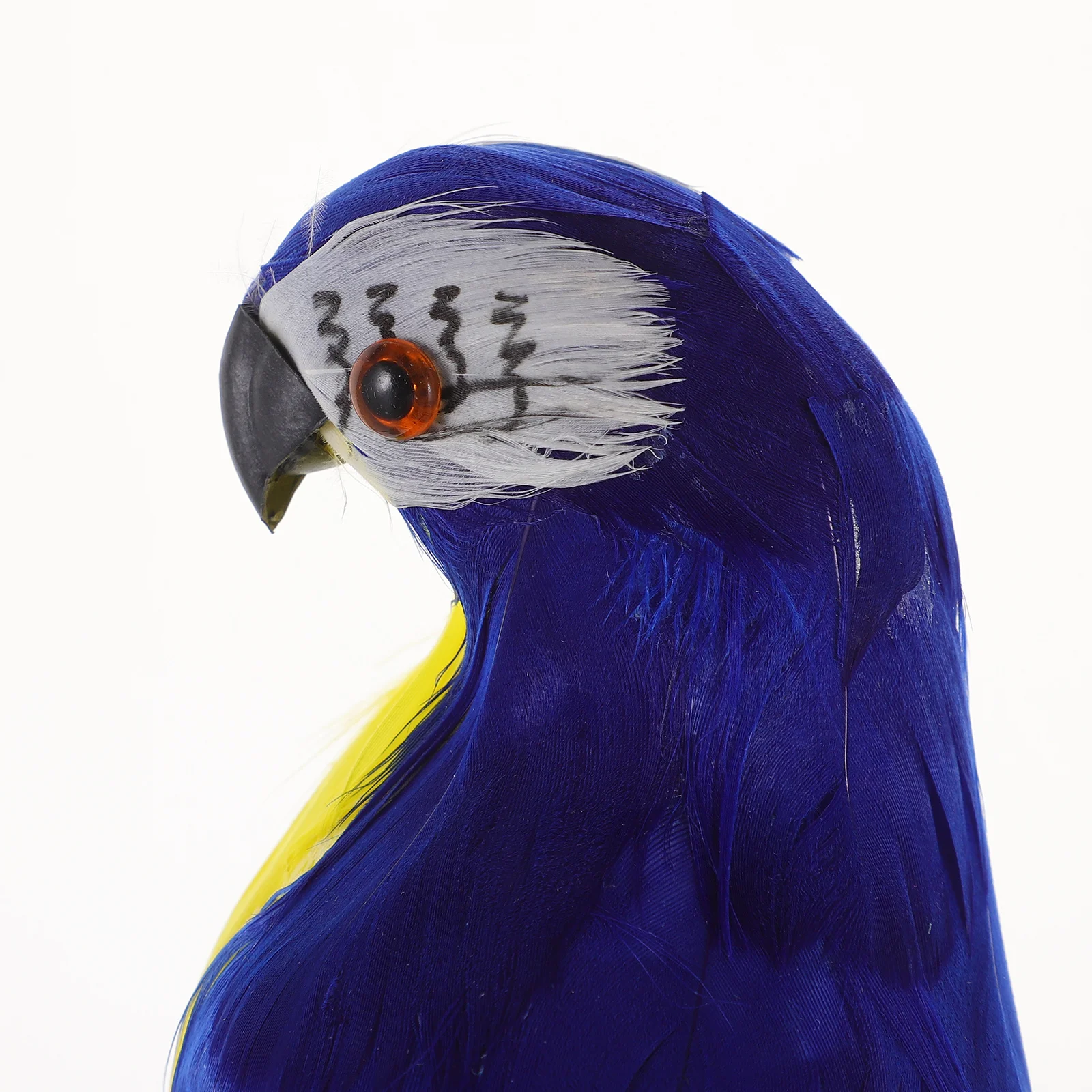 

Realistic Parrot Ornament Made of Duck Plume and Foam Material Lifelike Garden Decor for Outdoor Indoor Decoration Fake